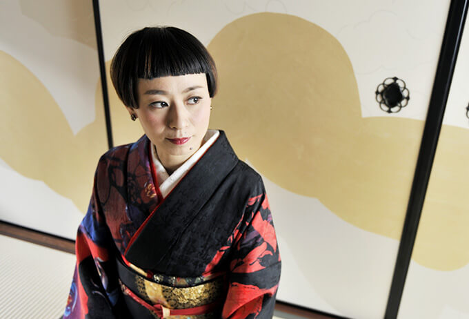 着物の女性
